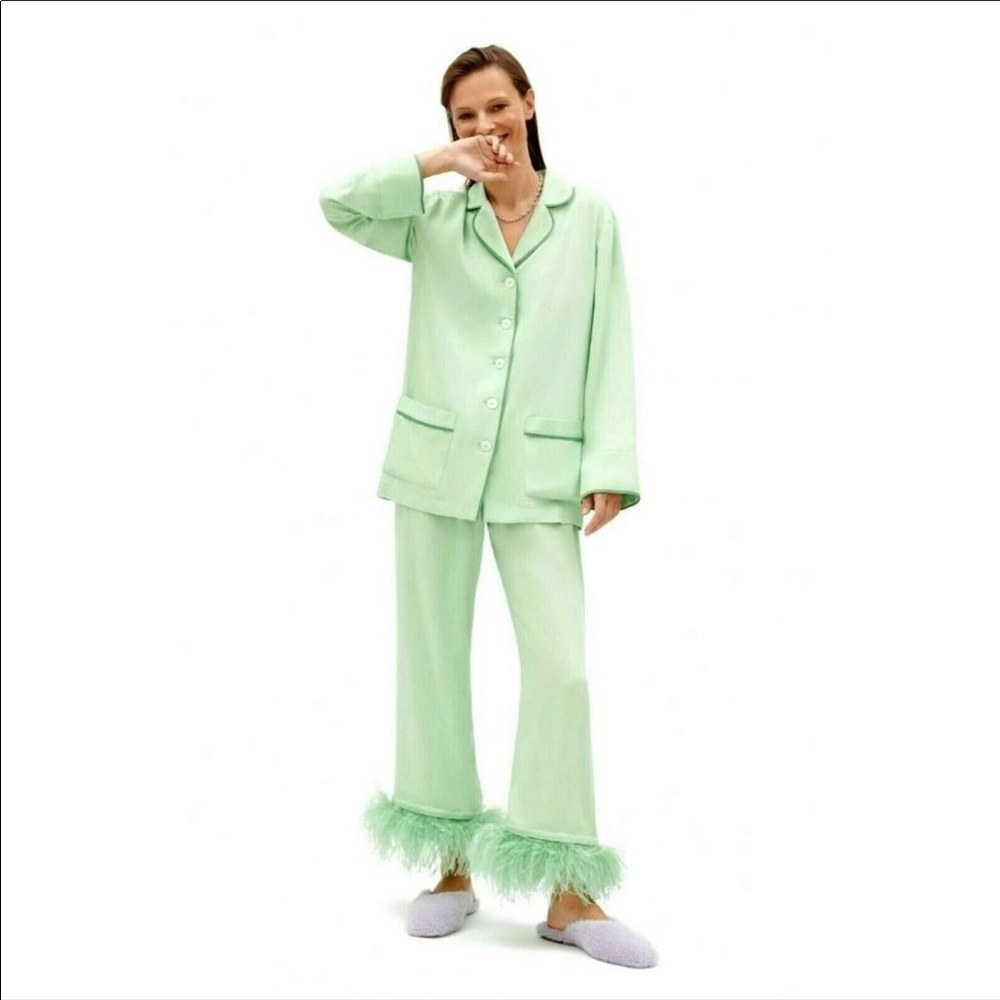 Sleeper feather set